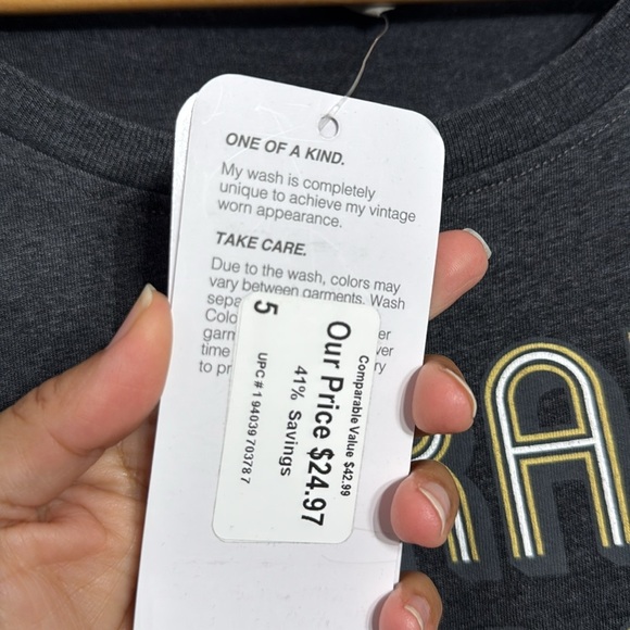 NWT Wmns Colorado Buffaloes Gray Short Sleeve T-Shirt Relaxed Fit Retro Sz Large - Picture 8 of 11